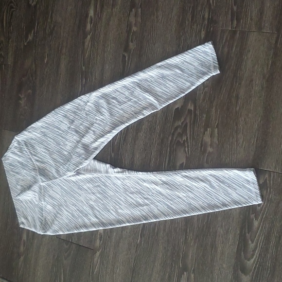 P'tula Desa'ree Leggings XL - Picture 4 of 5